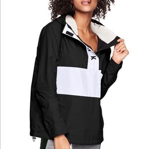 🔥SALE🔥VS PINK Sherpa Lined Hooded Anorak